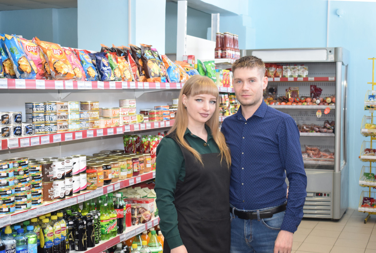 Погода в бердюжье на 10. Открытие магазина продукты. СМИ Бердюжского района. Магазин на районе. Магазин все для дома в Бердюжье.